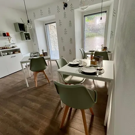 Bed & Breakfast Sotto Al Bosco E Azienda Agricola Dubino